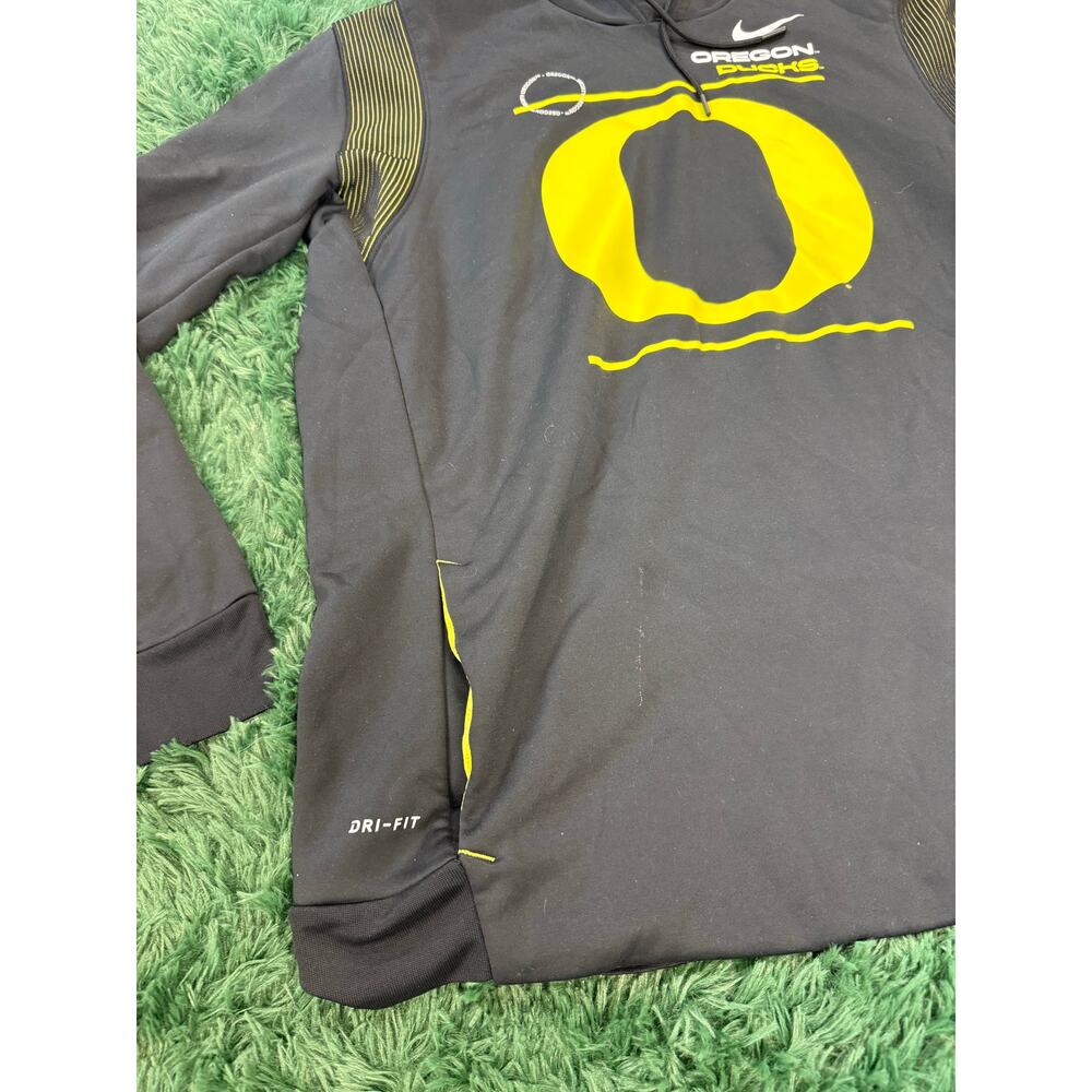 Nike University of Oregon Yellow | Black 2XL Dri Fit Pullover Sweatshirt Hoodie - Picture 4 of 9